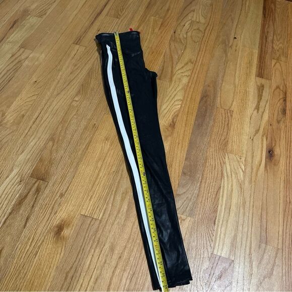 Spanx Black and White Striped Leggings Sz S/P - Picture 11 of 11